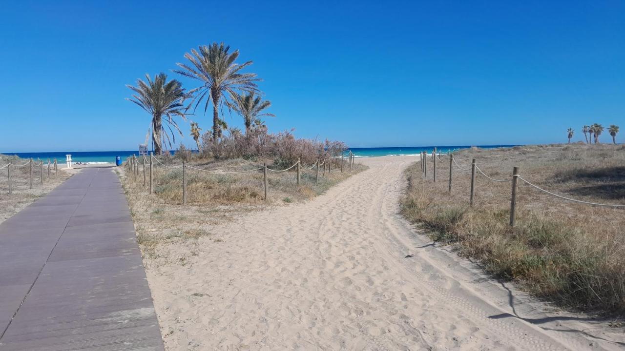 El Faro De Canet Canet d'En Berenguer Eksteriør bilde